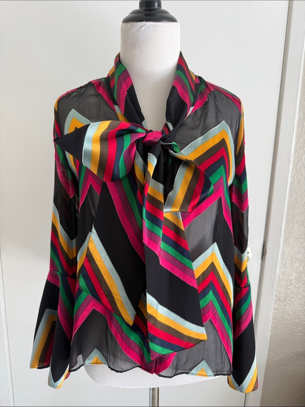 Alice + Olivia Black Multi-Stripe Tie-Neck Blouse